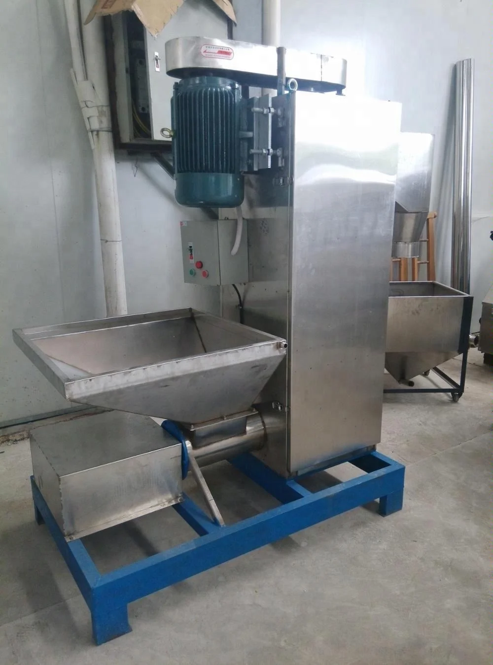 
CIF Burma centrifugal plastic dryer from dewatering machine;dewatering machine for drying plastic 
