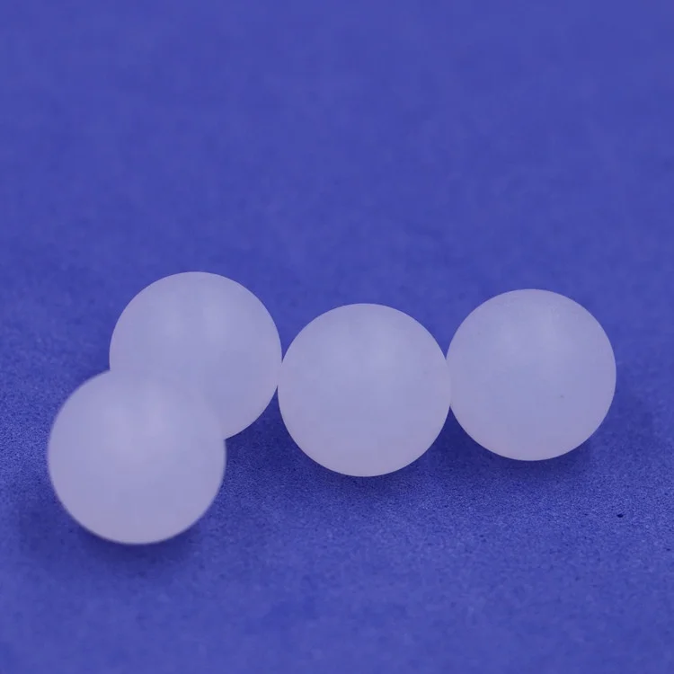 Solid polypropylene PP 2mm clear roll on plastic ball