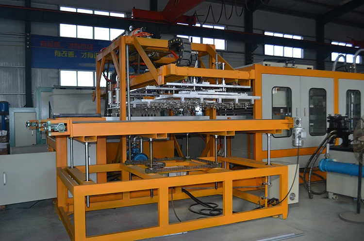 Competitive price vacuum forming machine for styrofoam food box