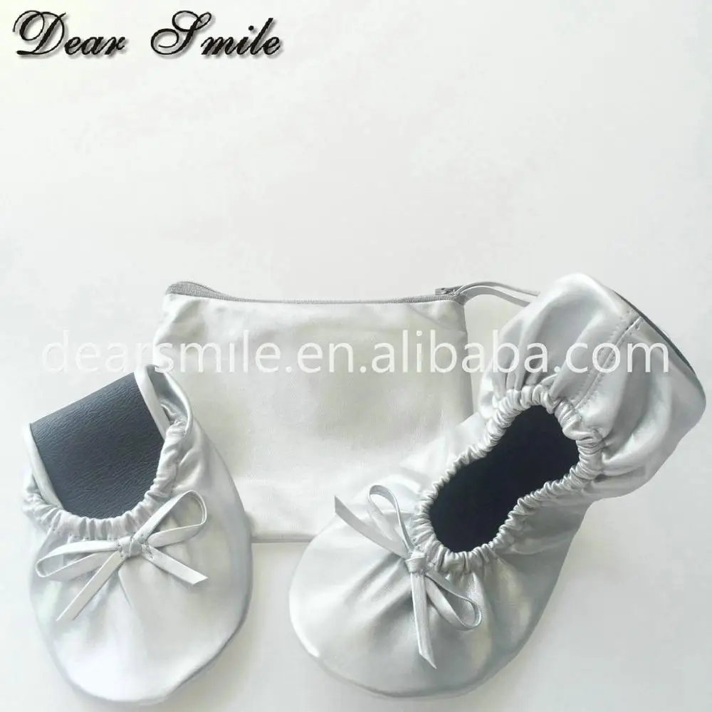 Big discount ! Hot Selling girls folding ballerinas foldable flat slipper pumps in bags for party event
