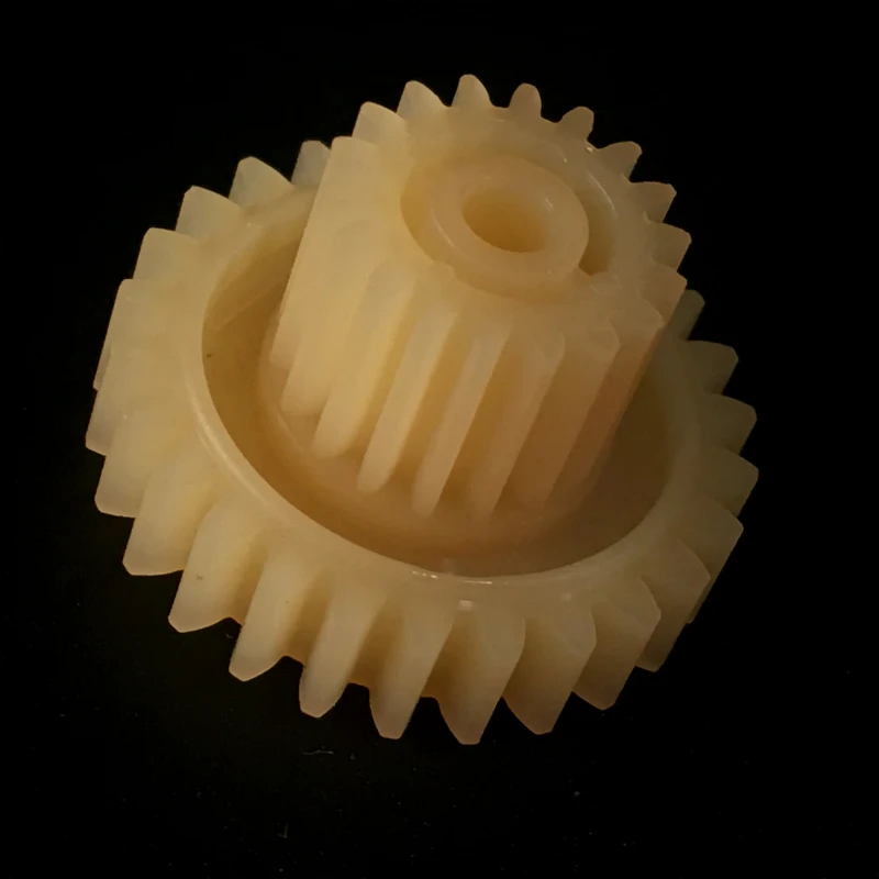 
China Dongguan factory ISO certified factory price Transmission Nylon Double Plastic Spur Gear pinion gear 