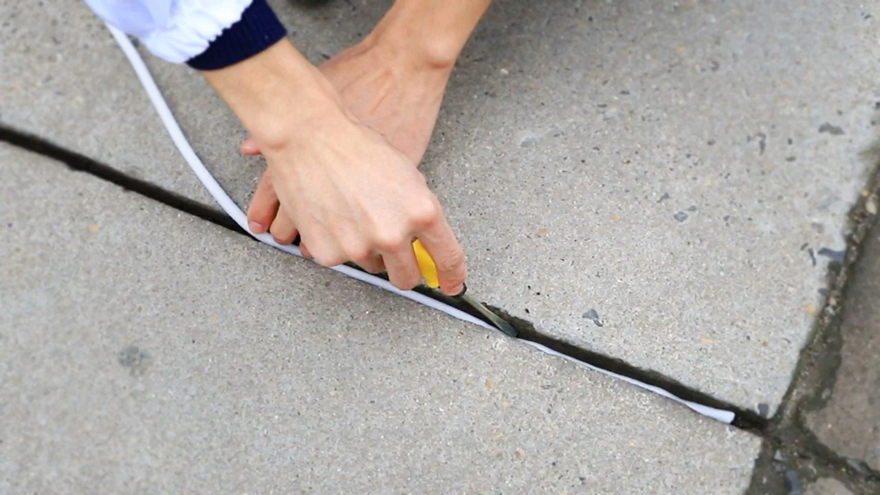 Super bonding self leveling sealant concrete joint sealant on concrete floor sealant joint resists aging