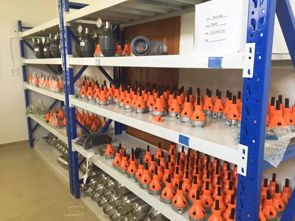 Factory dosing metering pump flow calibration column