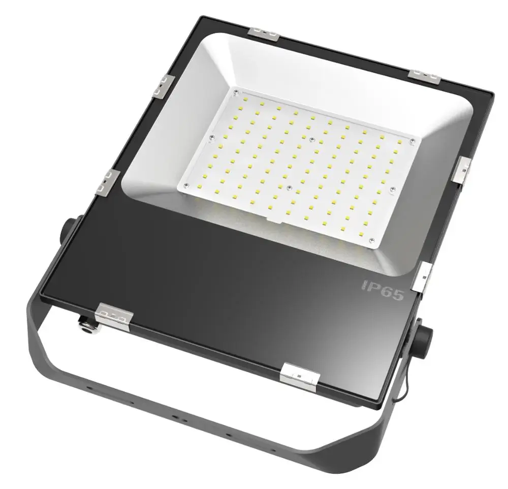 DIALux simulation outdoor tennis court led flood lights 50 watts