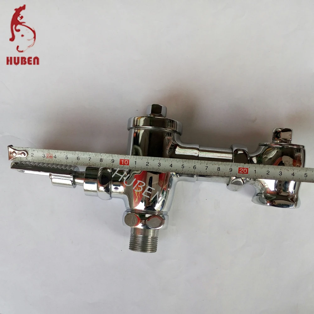 
Horizontal foot control brass public toilet flush valve 