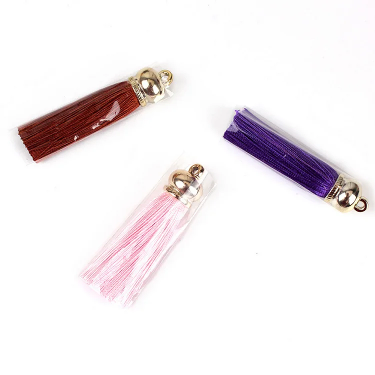 good quality manual craft colorful silk thread keychain tassel for bag