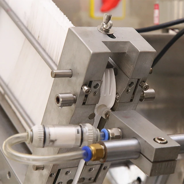 
Wooden Spoon Toothpick Paper Packing Machine Knife Flow Pack 