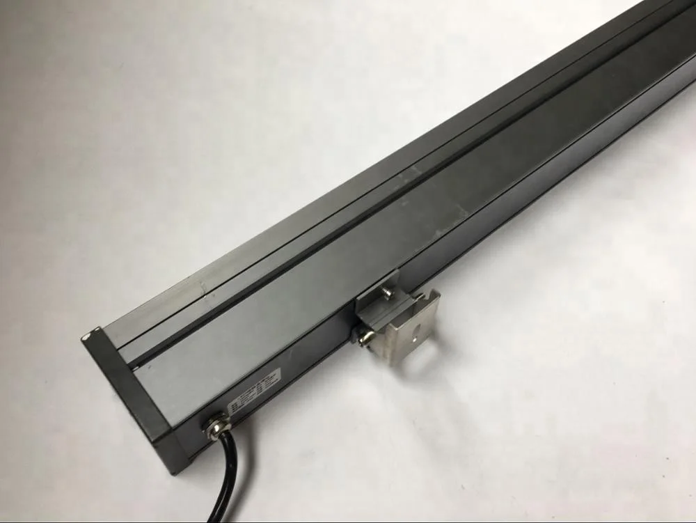 IP65 IP Rating and Wall Washers Item Type LED Bar IP65 RGBW 4in1 LED Wall Washer Light