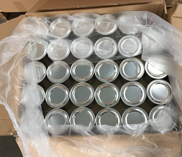 Low price wholesale custom 0.5 liter metal tin bottle with small crew cup for brake fluid