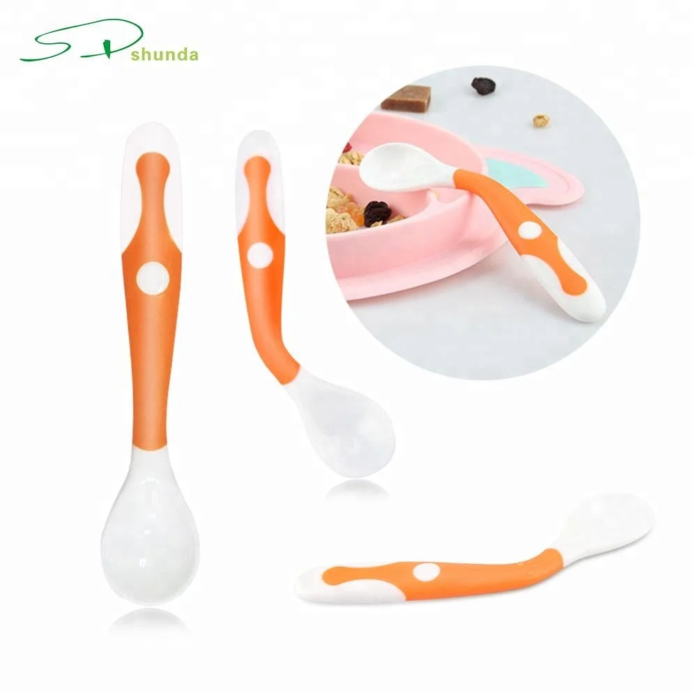 Wholesale Fancy Soft BPA Free Feeding Supplies Non-toxic  Personalized PP Bendable Baby Spoon