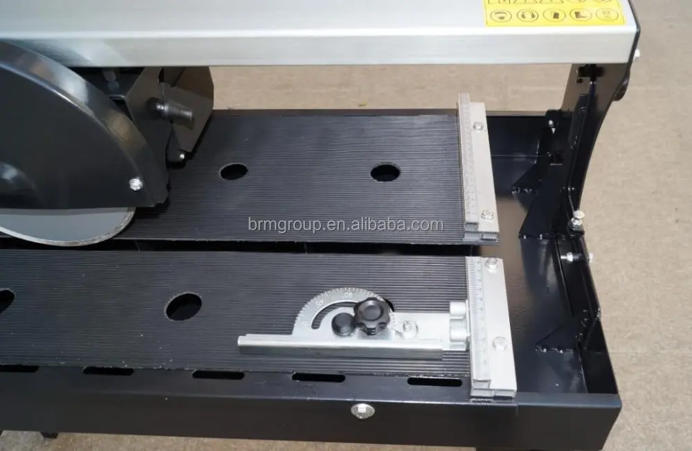 800W 600mm Electric Wet Tile Saw Cutter Smooth Rail Portable Tile Cutting Machine with Foldable Stand BM681