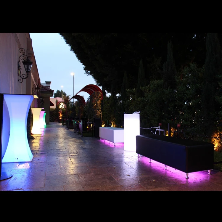 Alibaba Китай Наружные ip65 светящиеся 16 цветов Беспроводное управление Цветочные журнальные столики для ночного клуба