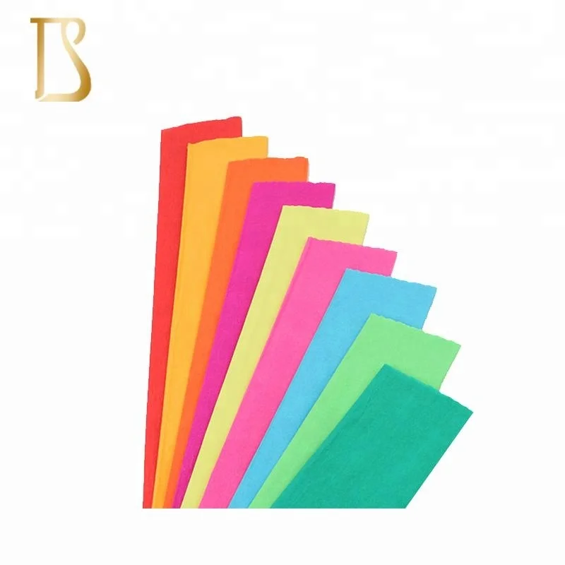 
Gift wrapping patterned crepe paper roll 