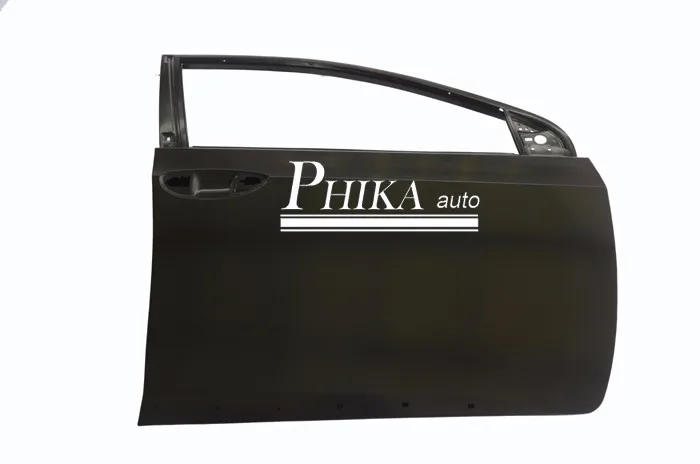 Двери на Тойота Королла 2014