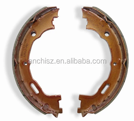 
 Тормозные колодки для Mitsubishi Pajero Montero V73 V93 6G72 V75 6G74 V78 4M41 V87 6G75 MN150861 MN186248  