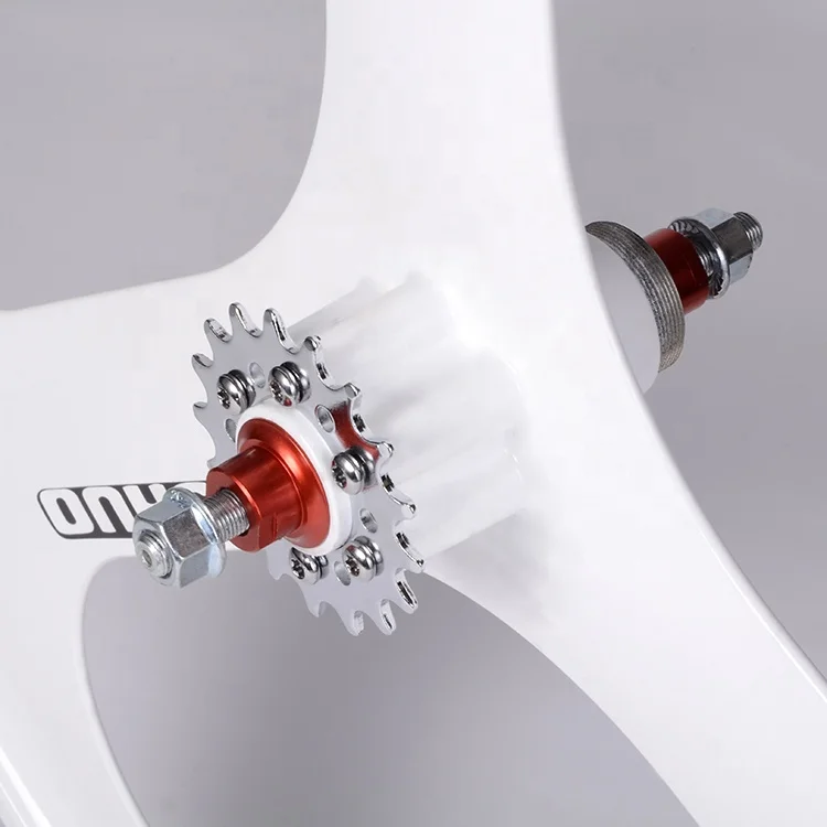 China 700c bicycle wheels with 2 bearings 3 holes for road bike