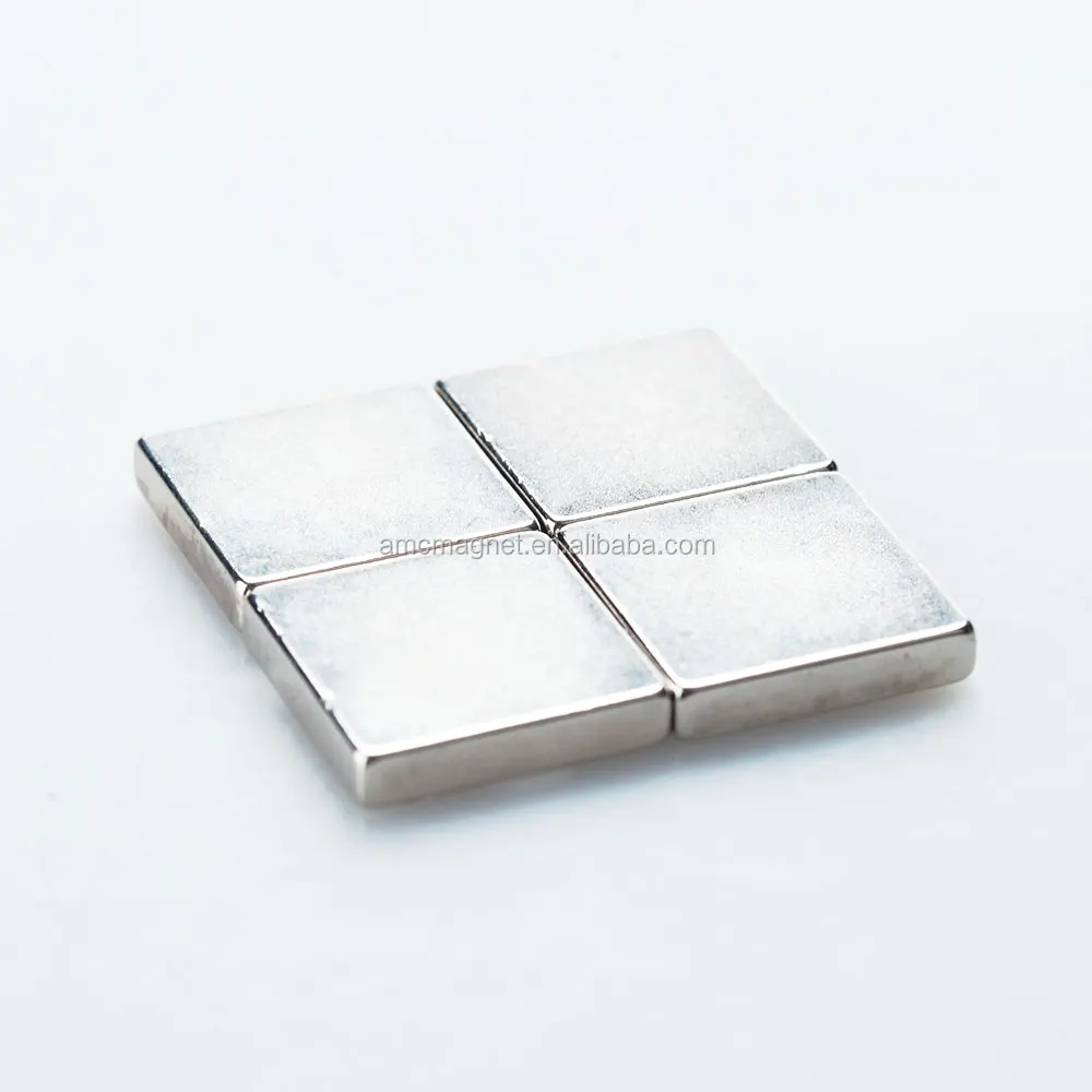 Strong Powerful N52 Rare Earth NdFeB Magnet Neodymium Disc Magnets