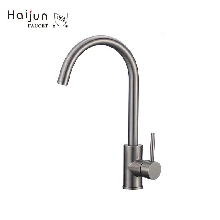 Water purification device utilizing the filtration equipment for kitchen faucets