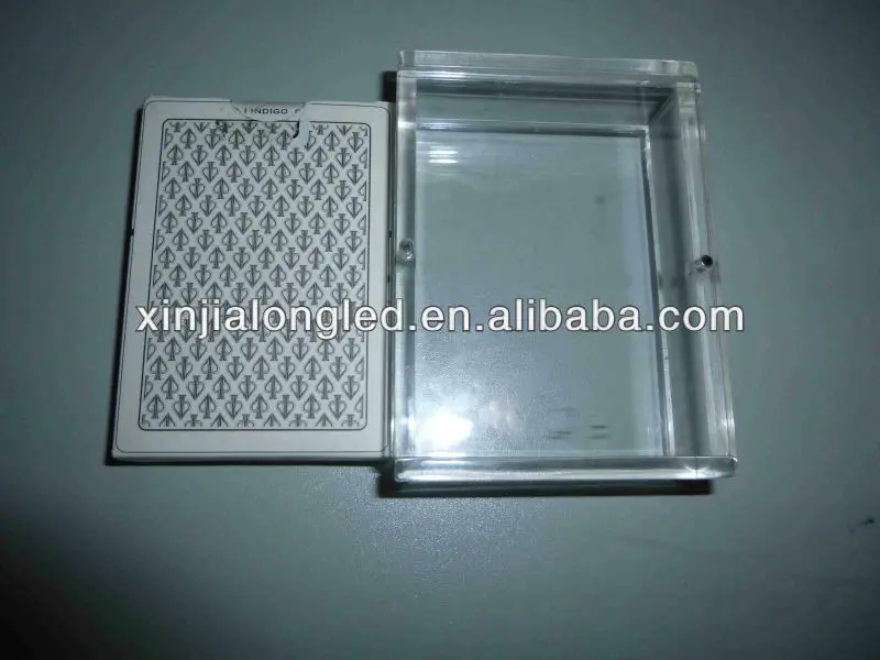 Mini Clear Acrylic Storage Box Acrylic Playing Card Box Acrylic Container for A Single Deck of Playing Cards With Mini Magnets
