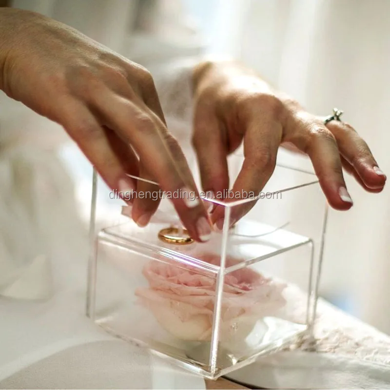 Custom Luxury Clear Acrylic Flowers Round Box with Square Ring Box