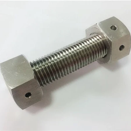 
A193 Gr.B8M studbolts c/w A194 Gr.8M Heavy hex nuts, SS316L, A4-80 bolts,oil industry fasteners 