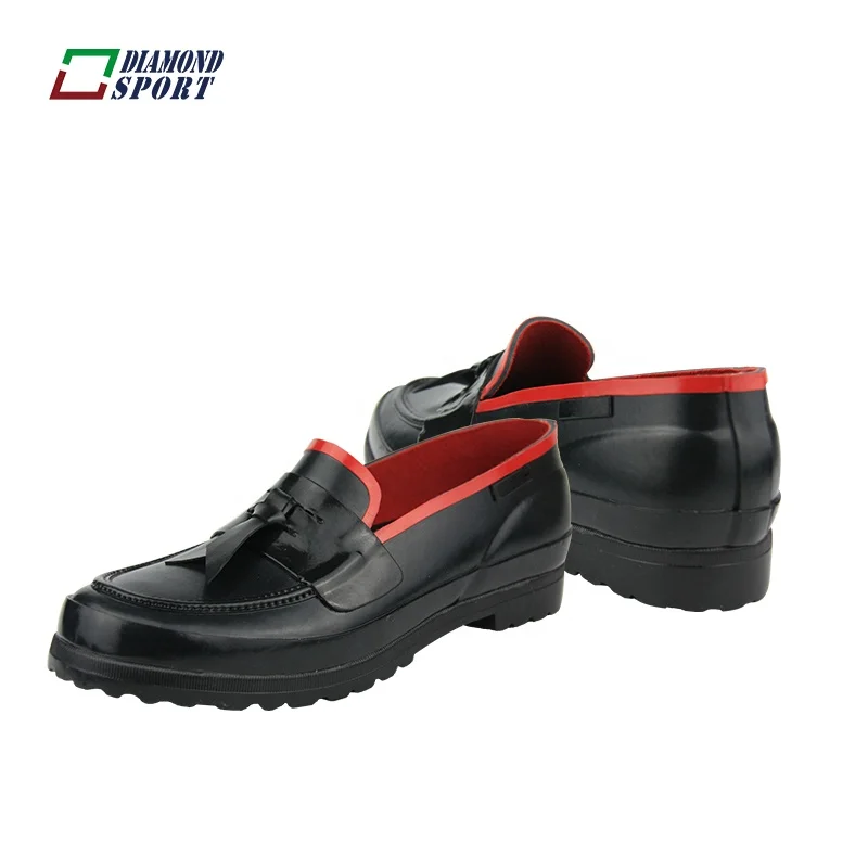New design walking comfort waterproof rain loafer girls black slip on garden shoes