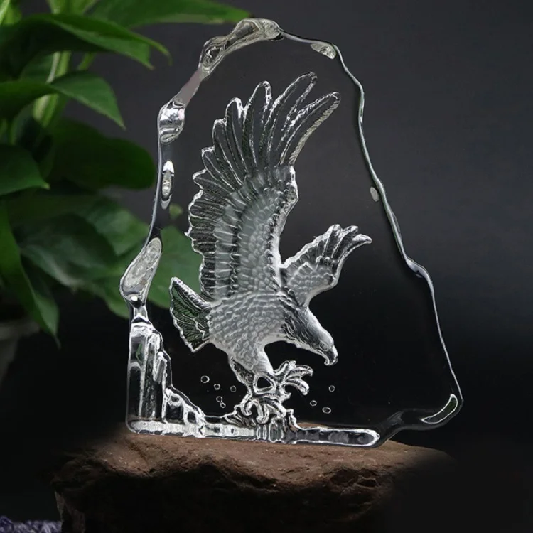 Wholesale animal image wolf Home Decoration Crystal iceberg