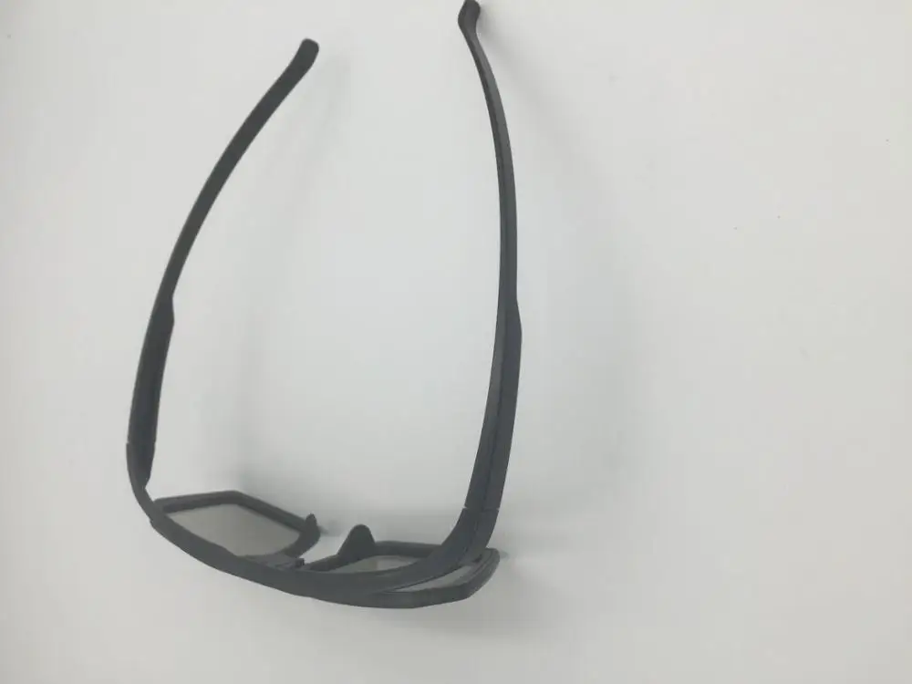 Plastic circular polarized bulk  television 3d glasses