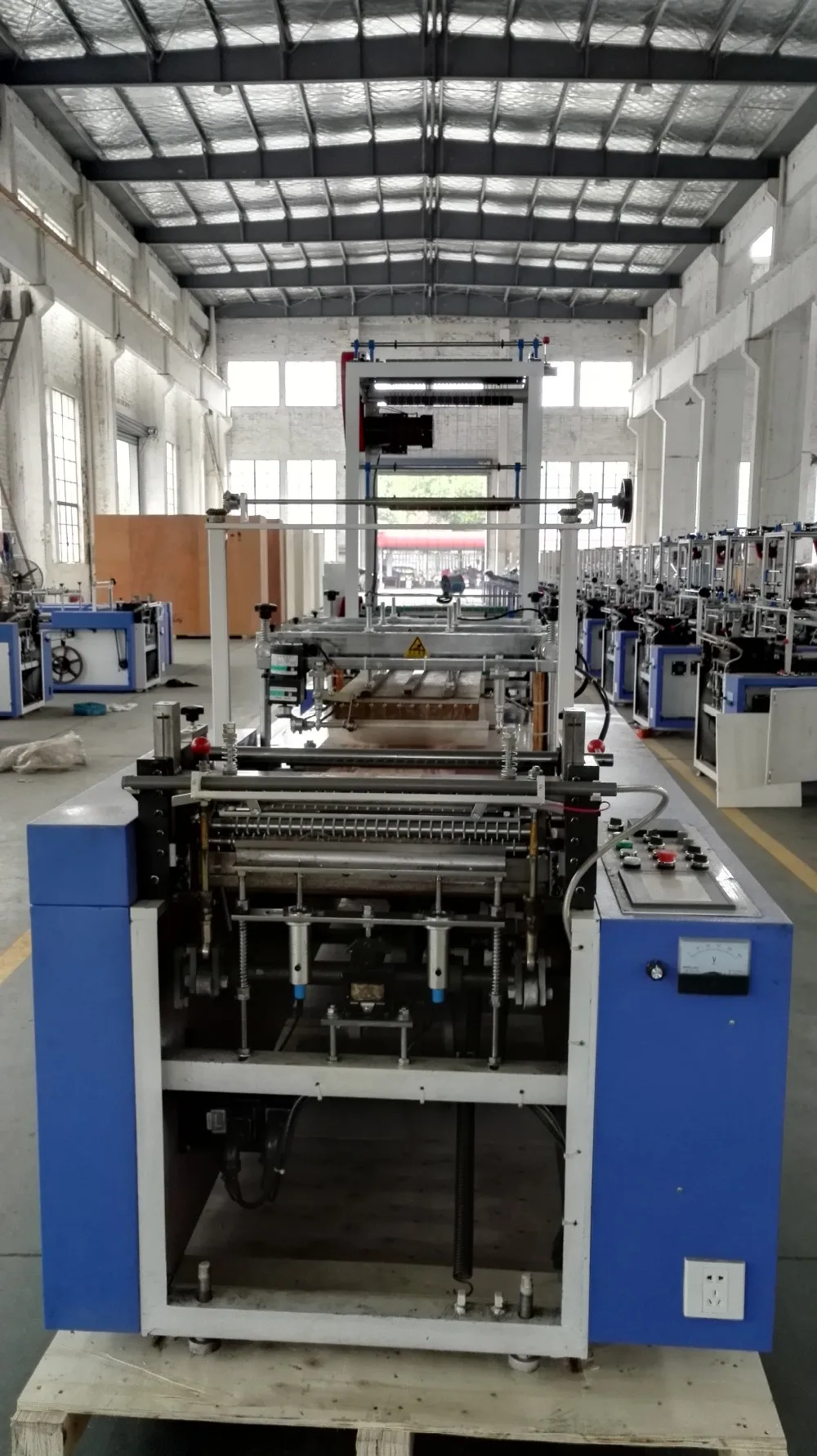 China Zhangjiagang fully automatic long sleeved glove making  machine