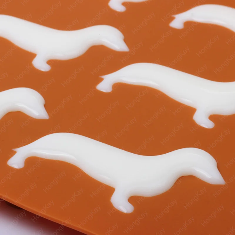 Silicone Chocolate Mold tray Dachshund Dog Shaped with BPA Free