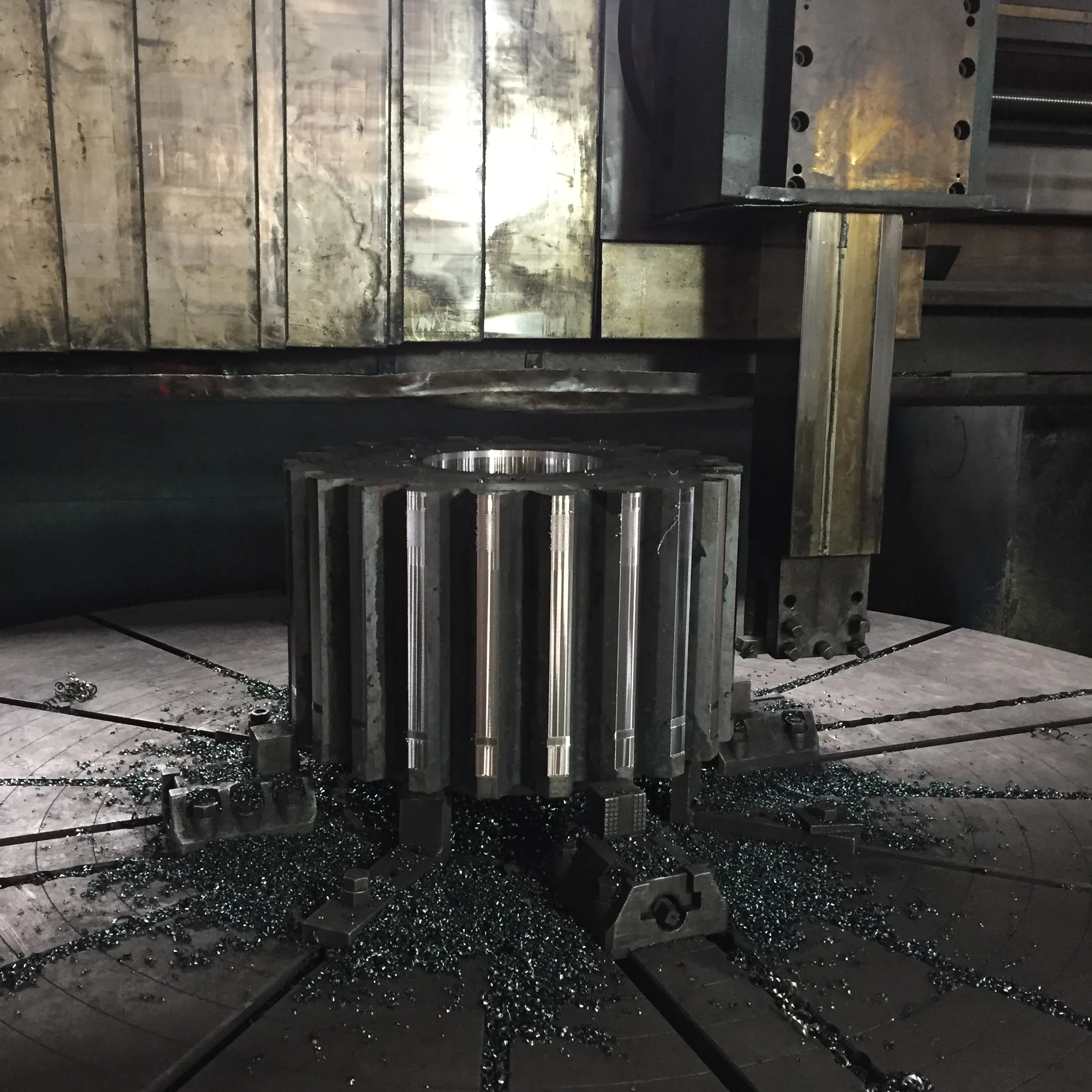 Стальная шаровая мельница с ЧПУ для фрезерования, штамповочная стойка для коробки и шестеренки, кованая Шестерня в елочку