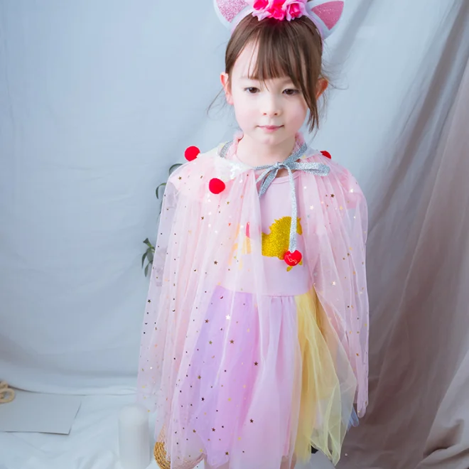 
KS0599 Glitter sequin design girls cloak party wear tulle girls cape with pom pom 