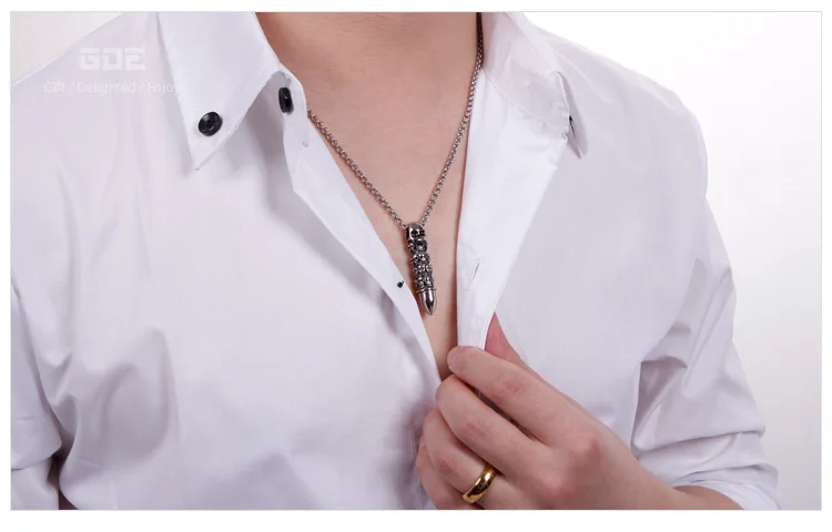 Retro Punk Style Skeleton Head Skull Design Pendant Necklace for Halloween Gift Couples Necklaces