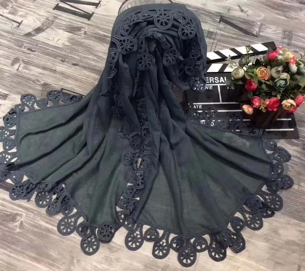 Yiwu  manufacturers muslin stunning wedding party new shawl echarpe lady TR cotton lace headscarf