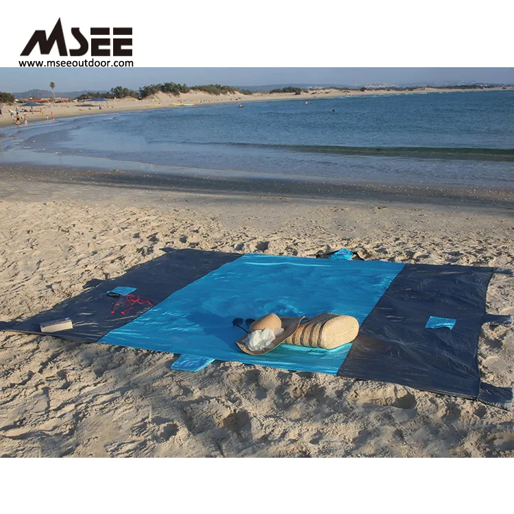 China outdoor product  Msee sand-less padded beach mat plastic beach mat