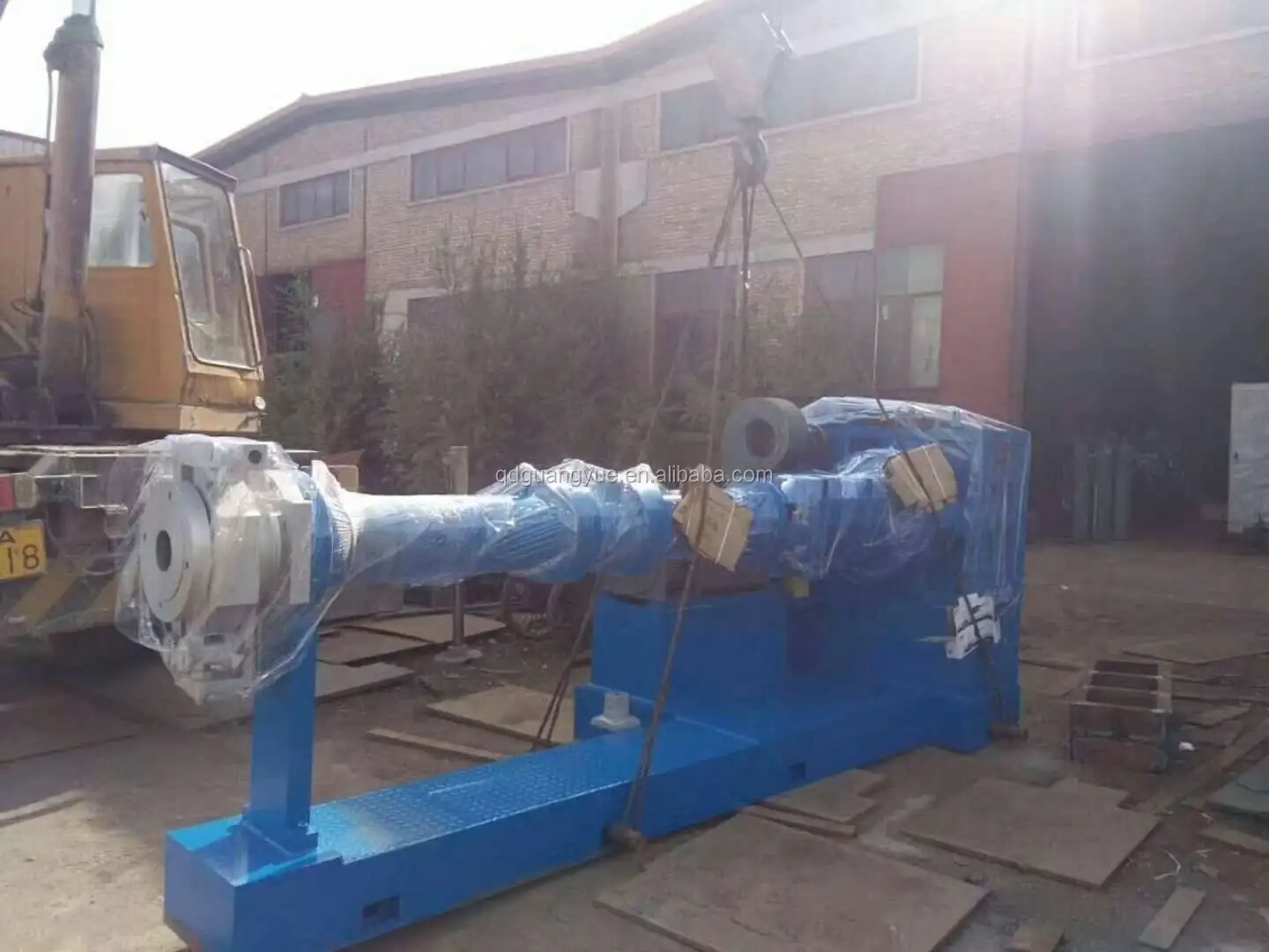 New Technology Rubber Screw Extruder Machine XJ-65 (CE Approved)