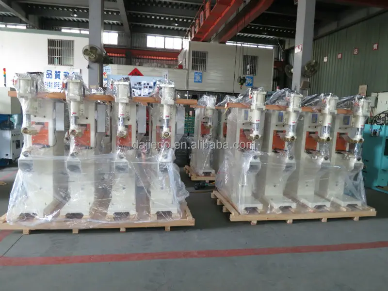 
Auto spot welding equipment 