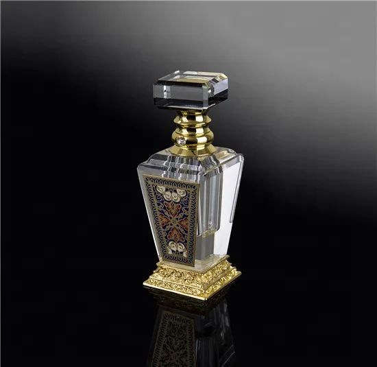 
Luxury decoration crystal bottle square oil perfume bottle with metal 