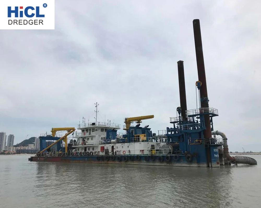 HICL dredger shipyard 14inch 2000m3/h spud hoist dredger hydraulic cylinder/cutter suction dredger price (CCS Certificate)