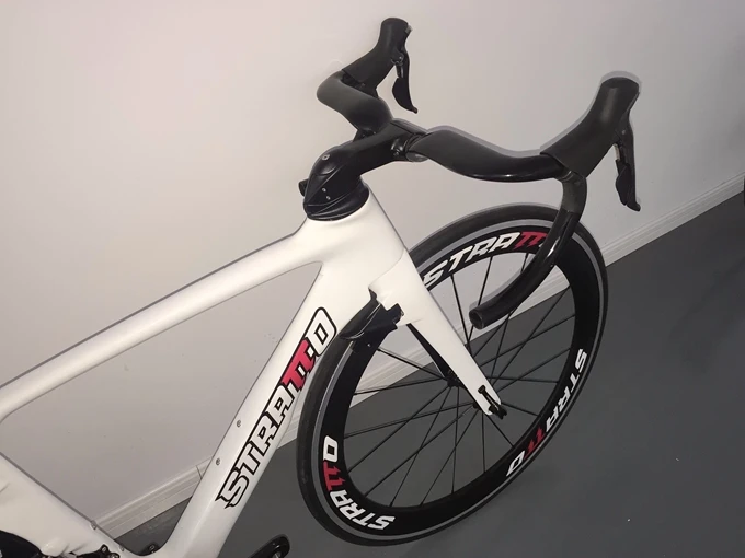 OEM Super Light 105 Groupset 2*11 Speed Complete Carbon 700C Road Bike