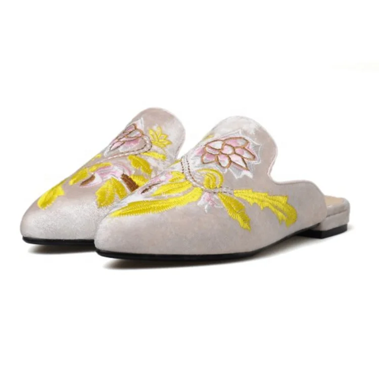 New design embroidery pointry toe comfortable ladies flat mules shoes