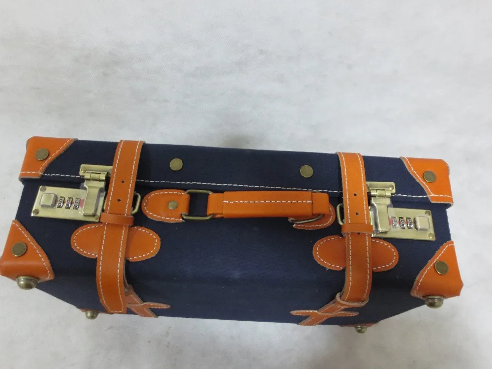Best sale Antique canvas material vintage style old fashioned hand-made wooden suitcase