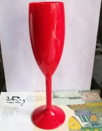 plastic champagne flutes