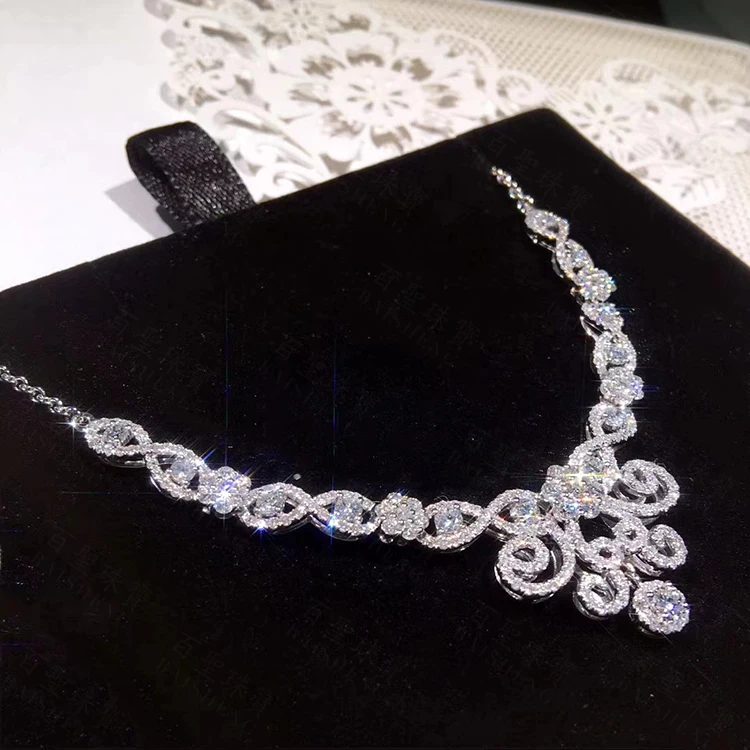 
China Natural Diamond Gold Custom Jewelry 