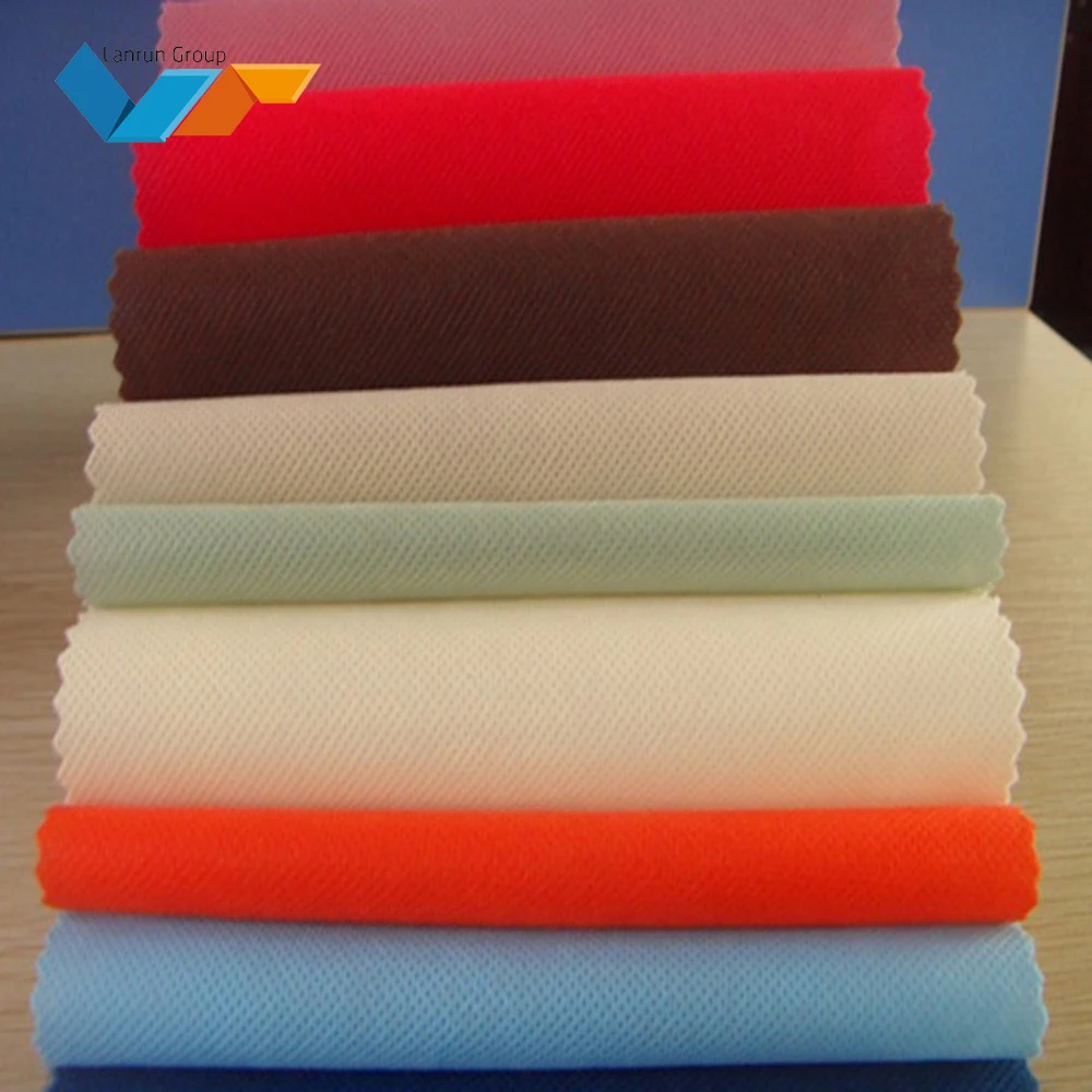 Eco-friendly PP Agricultural Nonwoven Fabric Anti UV Treated Non Woven Crop Row Cover