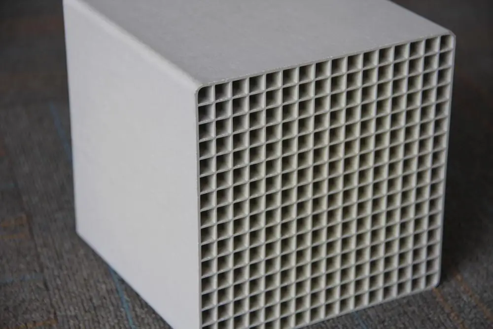 Advanced Technology Honeycomb SCR DeNOx Catalyst