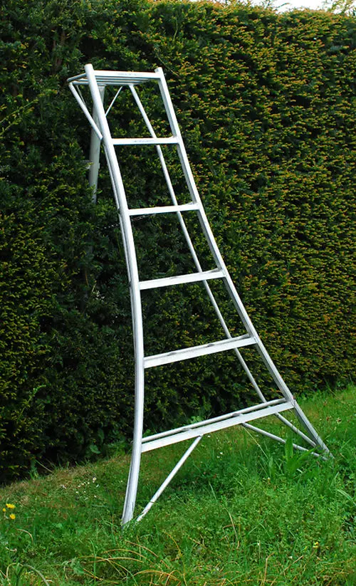 Lightweight orchard ladders aluminum tripod ladder