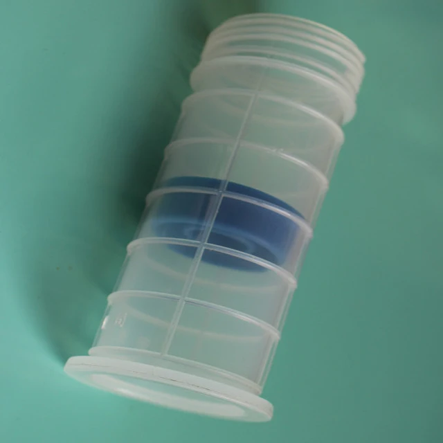 Joint replacement surgery;Bone Cement Syringe system;Disposable bone cement vacuum mixing injector