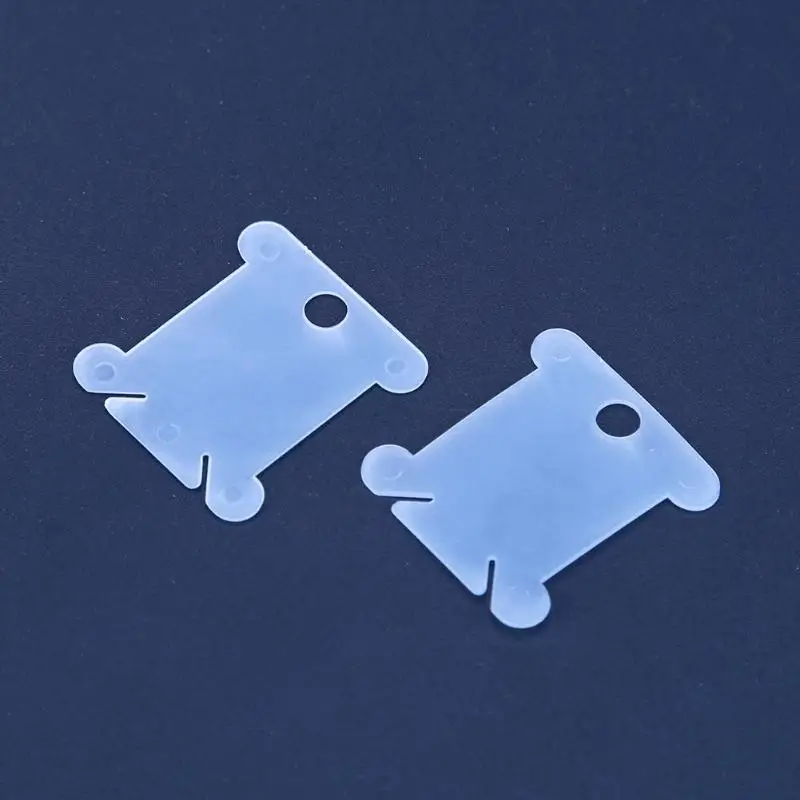 
100pcs Plastic Bobbins 4x3.5x0.1cm Threads Holders Embroidery Floss Storage Cross Stitch Sewing Tools Thread Holder E5M1 
