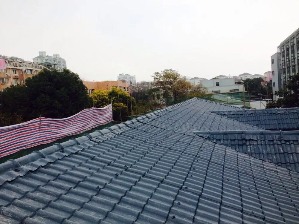 PVC synthetic resin roofing tiles waterproof and heat insulation roofing sheet shingles in cheap price and good quality